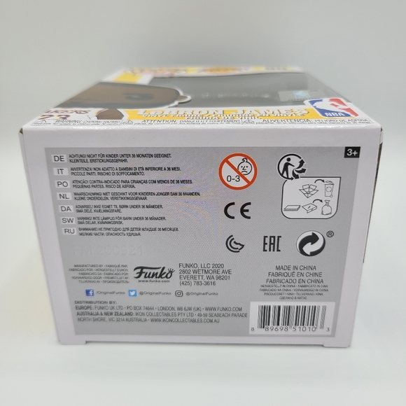 Funko Pop! / LeBron James / L.A. Lakers / #90 - Picture 10 of 11